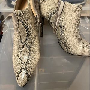 Shoe Dazzle Heeled Bootie